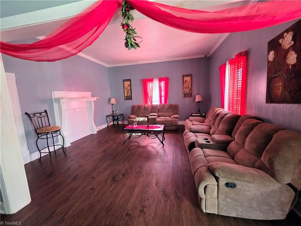 Photo of 515 Cable Street, High Point, NC 27260 (MLS # 1213687)