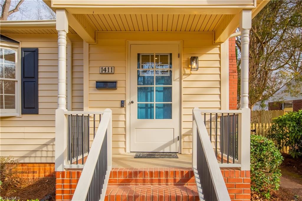 Photo of 1411 Chelsea Street, Winston-Salem, NC 27103 (MLS # 1207793)