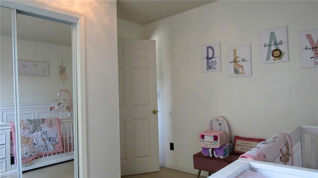 Greensboro, North Carolina 27406, United States, 4 Bedrooms Bedrooms, ,3 BathroomsBathrooms,Residential,Pending,180031