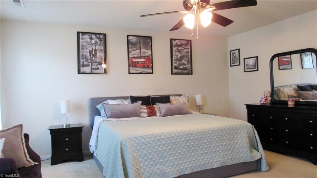 Greensboro, North Carolina 27406, United States, 4 Bedrooms Bedrooms, ,3 BathroomsBathrooms,Residential,Pending,180031