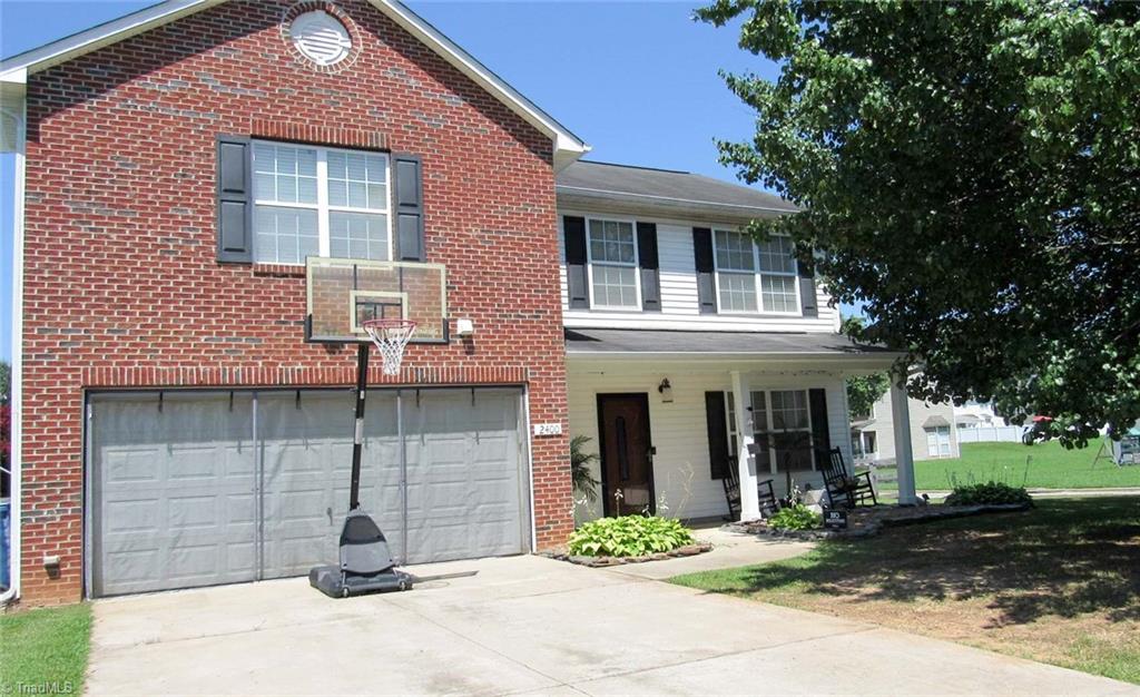 Greensboro, North Carolina 27406, United States, 4 Bedrooms Bedrooms, ,3 BathroomsBathrooms,Residential,Pending,180031