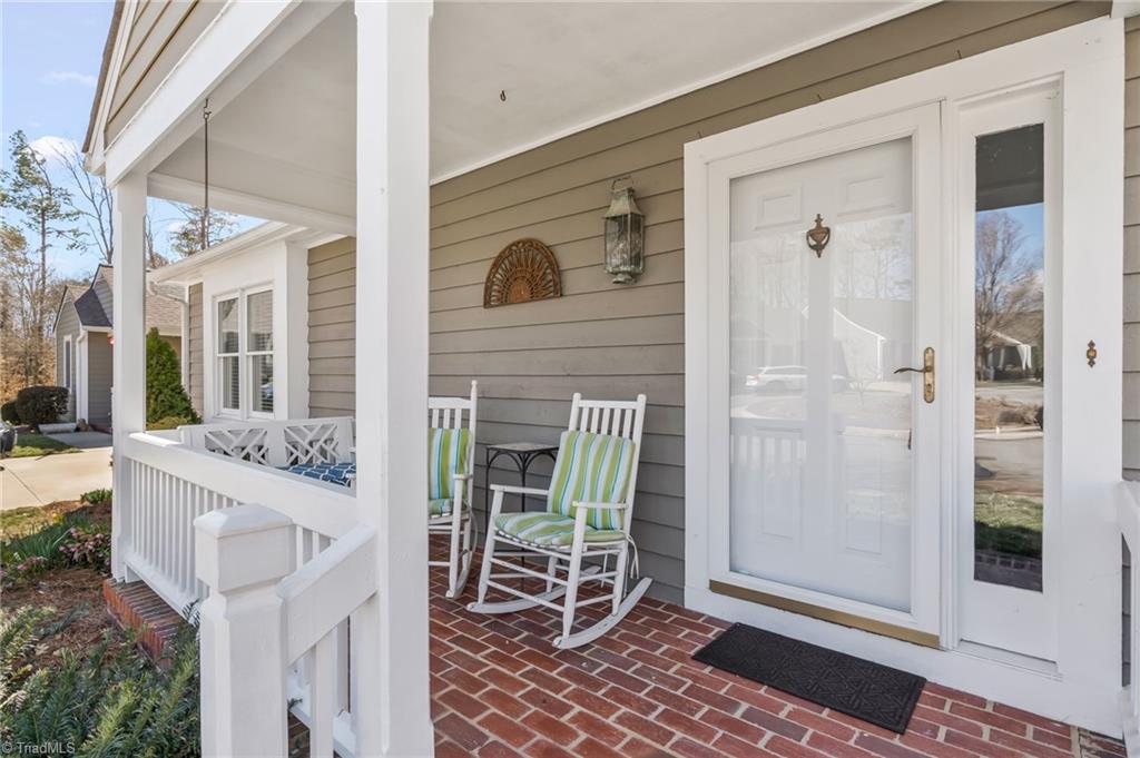605 Huntington Drive, High Point, North Carolina image 4
