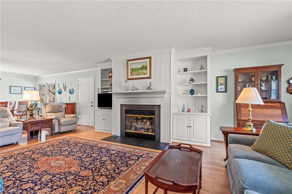 605 Huntington Drive, High Point, North Carolina image 6