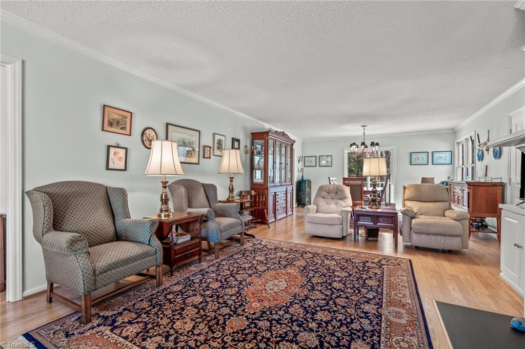 605 Huntington Drive, High Point, North Carolina image 9