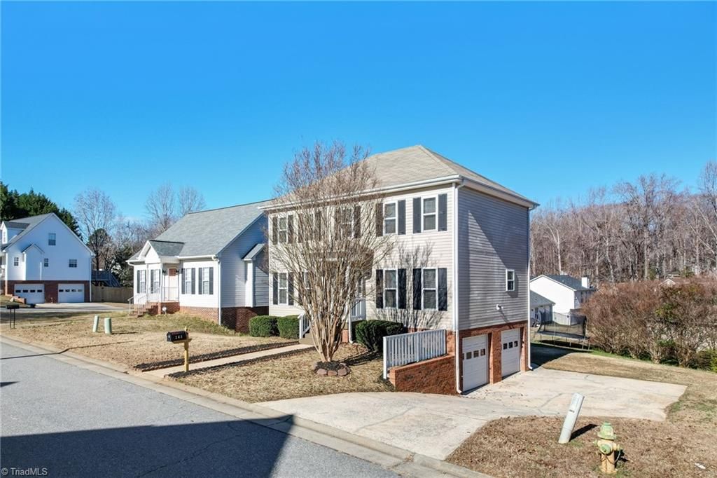 Photo of 265 Braeburn Drive, Winston-Salem, NC 27127 (MLS # 1206641)