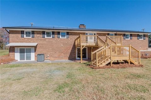 A home in Kernersville