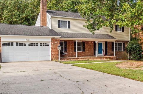 4307 Oak Hollow Drive High Point NC 27265