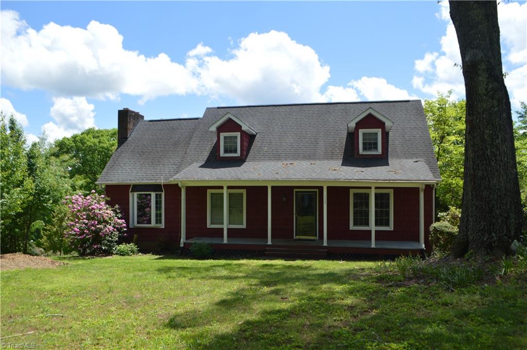 117 Ridgecrest Drive, Mount Airy, North Carolina image 2