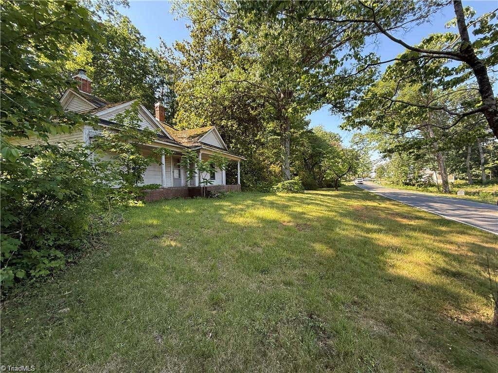Photo of 607 Kirby Road, King, NC 27021 (MLS # 1225257)