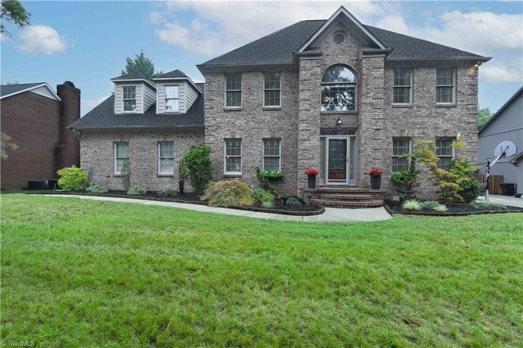 2405 Glen Cove Way, High Point, NC, 27265