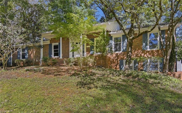 2980 KEDRON CT, WINSTON SALEM, NC 27106 - Image e45d832dd1bc3b48248f74bde82a0ccc/3293387159