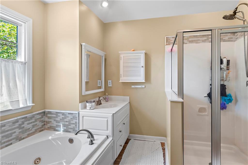 913 George Place Drive, Kernersville, North Carolina image 26