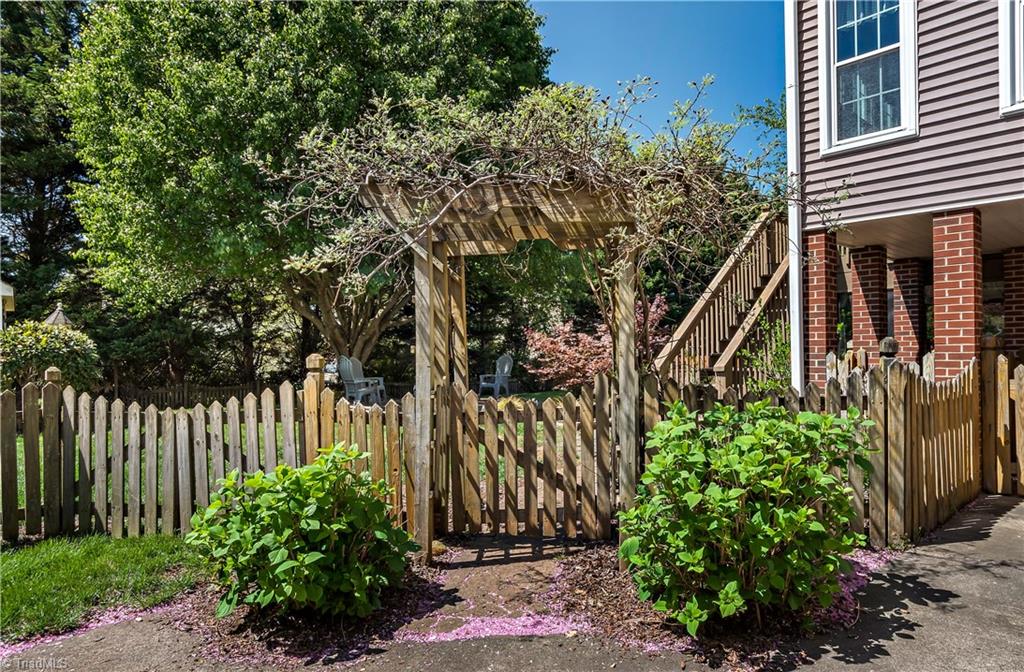 913 George Place Drive, Kernersville, North Carolina image 39