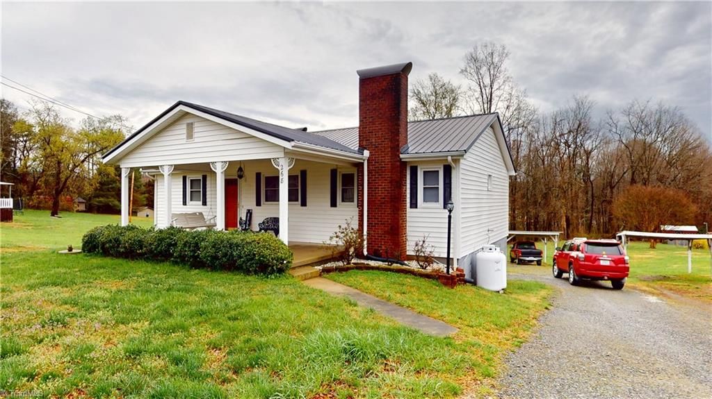 Photo of 268 Smith Lane, Mount Airy, NC 27030 (MLS # 1212694)