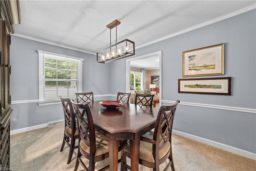 Winston-Salem, North Carolina 27106, United States, 3 Bedrooms Bedrooms, ,2 BathroomsBathrooms,Residential,Active,173253