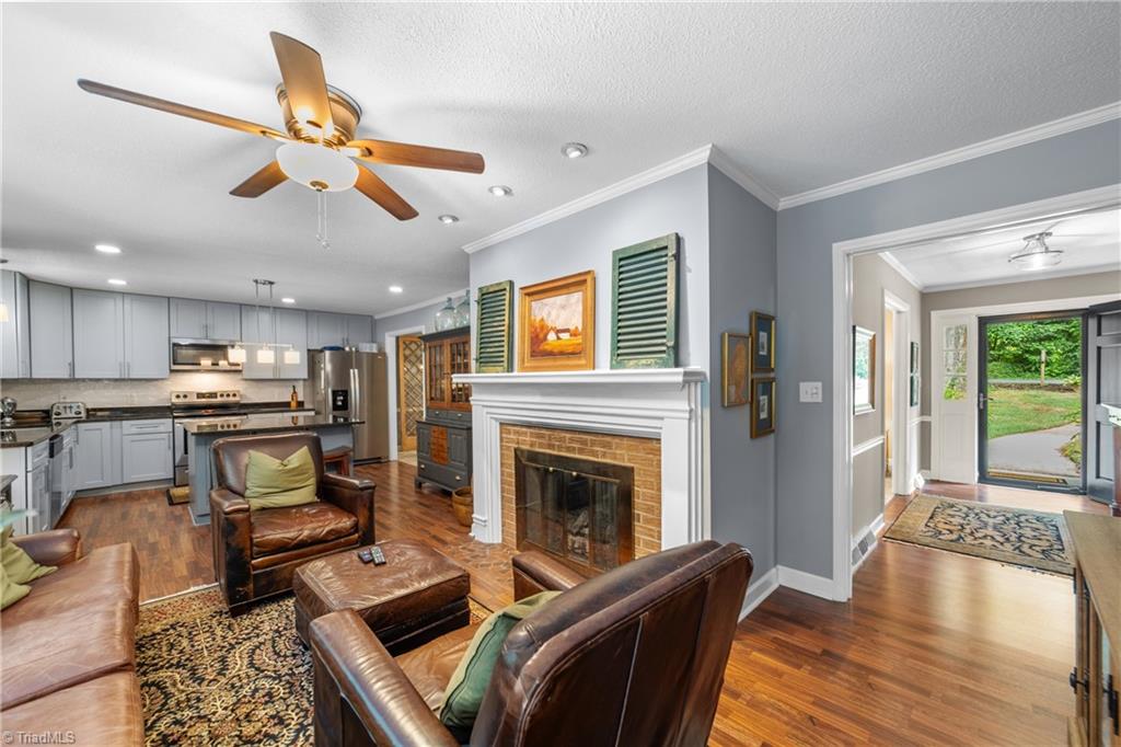 Winston-Salem, North Carolina 27106, United States, 3 Bedrooms Bedrooms, ,2 BathroomsBathrooms,Residential,Active,173253