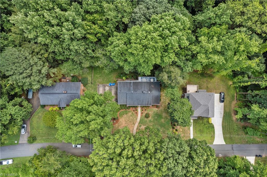 Winston-Salem, North Carolina 27106, United States, 3 Bedrooms Bedrooms, ,2 BathroomsBathrooms,Residential,Active,173253