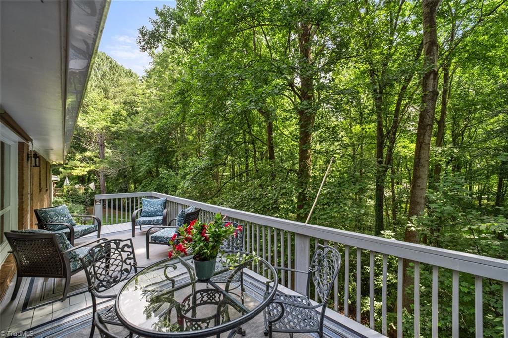 Winston-Salem, North Carolina 27106, United States, 3 Bedrooms Bedrooms, ,2 BathroomsBathrooms,Residential,Active,173253