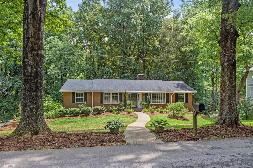 Winston-Salem, North Carolina 27106, United States, 3 Bedrooms Bedrooms, ,2 BathroomsBathrooms,Residential,Active,173253