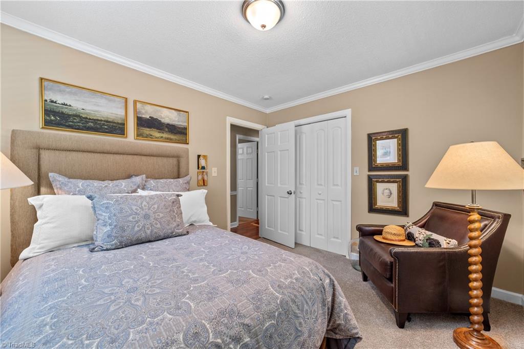 Winston-Salem, North Carolina 27106, United States, 3 Bedrooms Bedrooms, ,2 BathroomsBathrooms,Residential,Active,173253