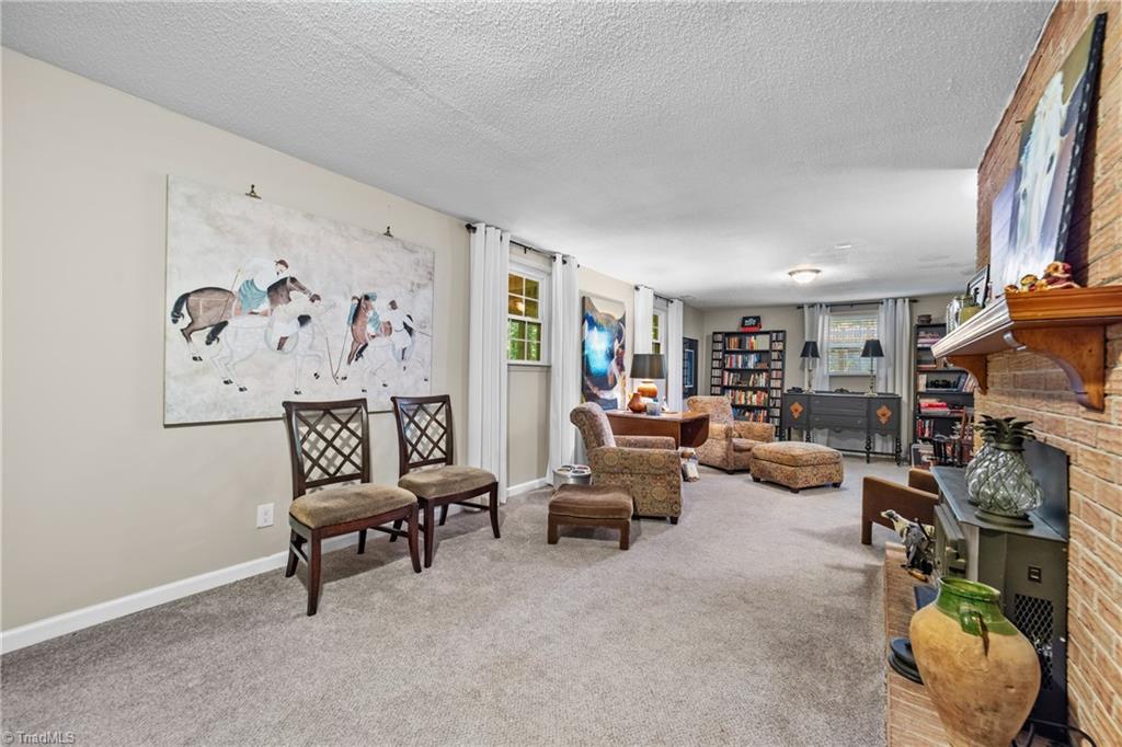 Winston-Salem, North Carolina 27106, United States, 3 Bedrooms Bedrooms, ,2 BathroomsBathrooms,Residential,Active,173253