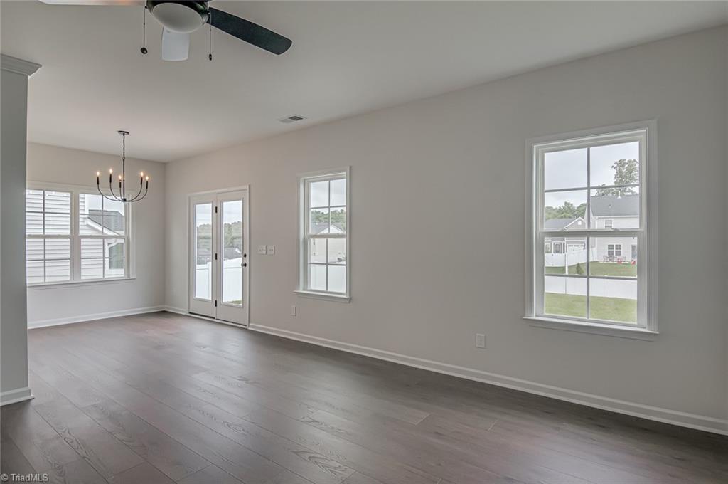 Clemmons, North Carolina 27012, United States, 5 Bedrooms Bedrooms, ,4 BathroomsBathrooms,Residential,Active,25277