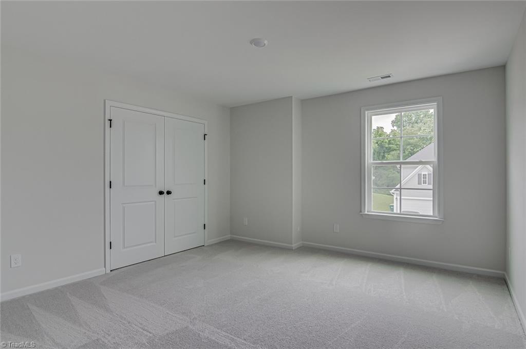 Clemmons, North Carolina 27012, United States, 5 Bedrooms Bedrooms, ,4 BathroomsBathrooms,Residential,Active,25277