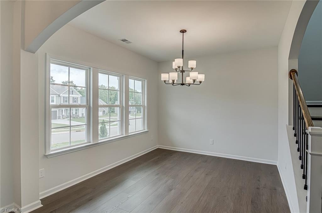 Clemmons, North Carolina 27012, United States, 5 Bedrooms Bedrooms, ,4 BathroomsBathrooms,Residential,Active,25277