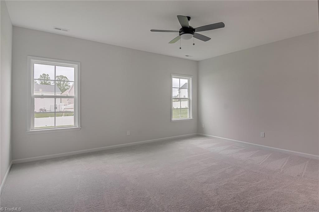 Clemmons, North Carolina 27012, United States, 5 Bedrooms Bedrooms, ,4 BathroomsBathrooms,Residential,Active,25277