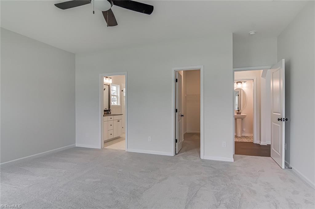 Clemmons, North Carolina 27012, United States, 5 Bedrooms Bedrooms, ,4 BathroomsBathrooms,Residential,Active,25277