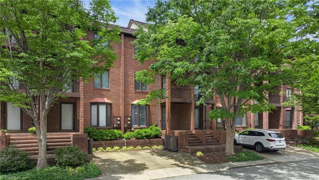 Photo of 102 Wafco Lane #D, Greensboro, NC 27401 (MLS # 1222409)