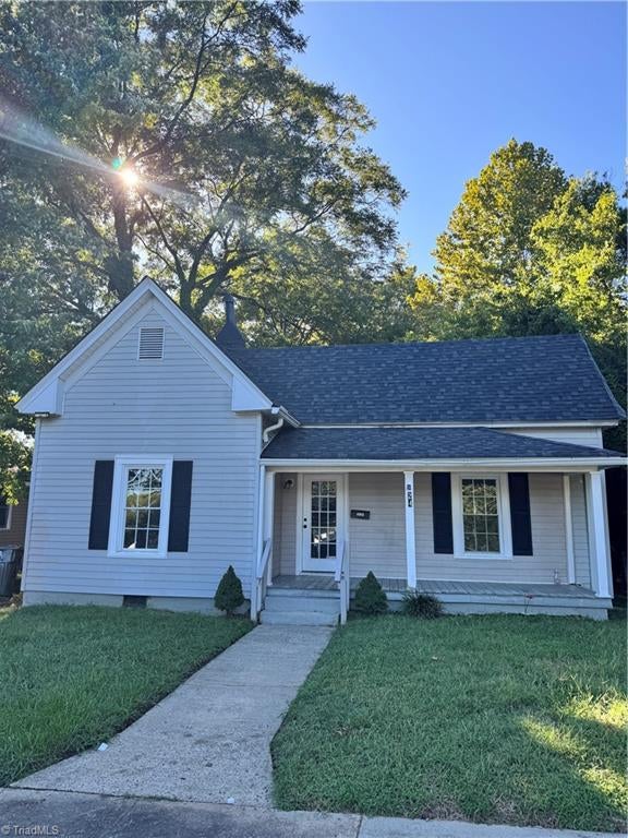 Photo of 924 Dillard Street, Greensboro, NC 27403 (MLS # 1237056)