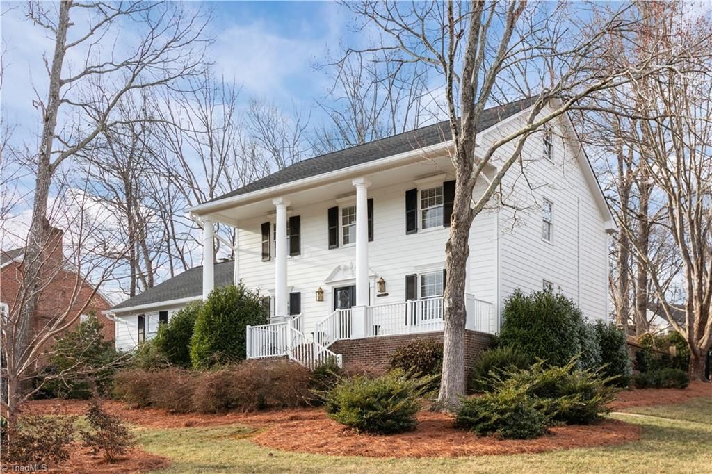 Photo of 1005 Westminster Drive, Greensboro, NC 27410 (MLS # 1206355)