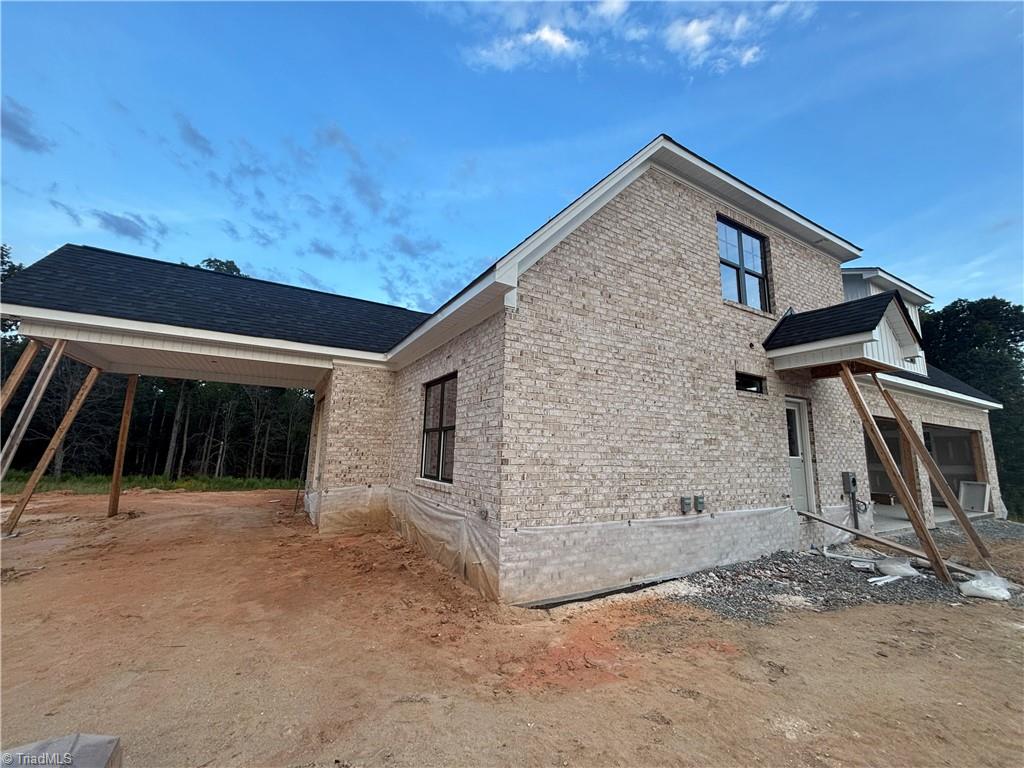 Photo of 958 Medinah Drive, Winston-Salem, NC 27107 (MLS # 1217542)