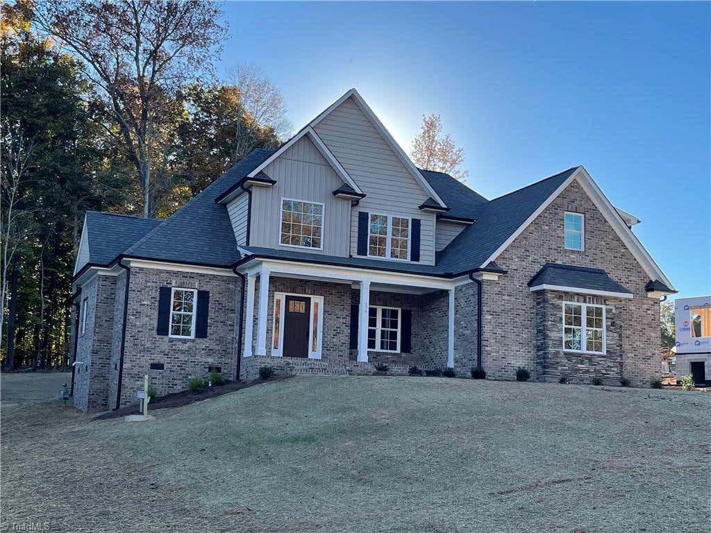 Photo of 958 Medinah Drive, Winston-Salem, NC 27107 (MLS # 1217542)