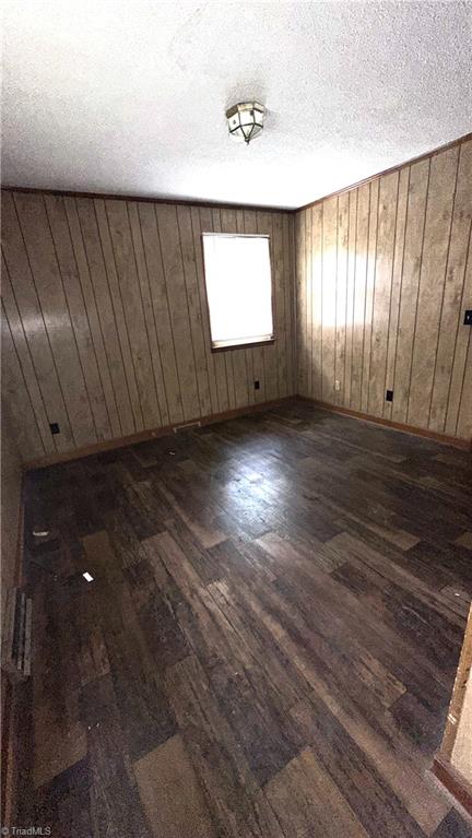 225 Dan Bryant Road, Pilot Mountain, North Carolina image 4