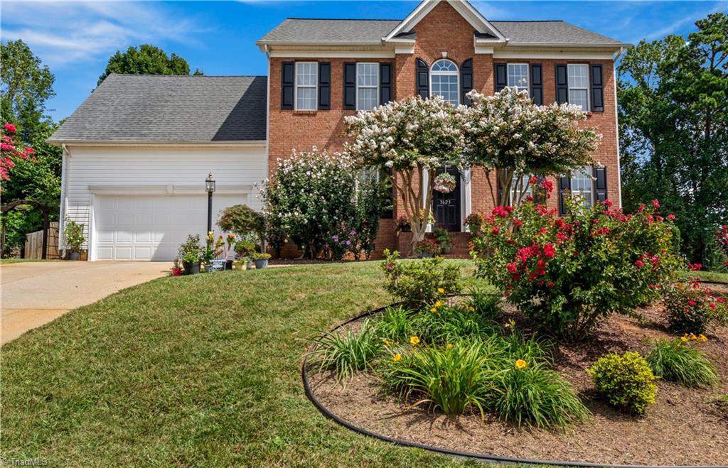 3625 Oak Chase Drive