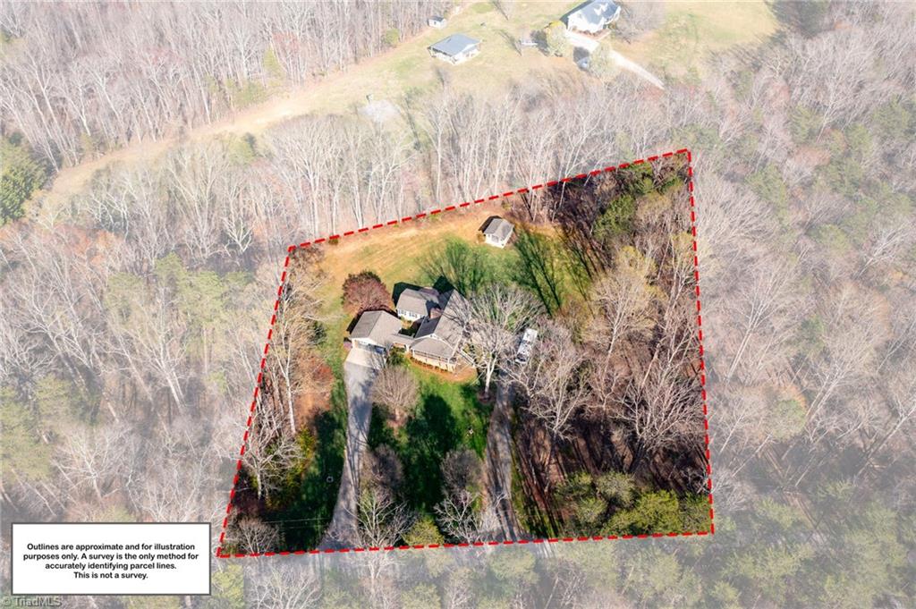 152 Holiday Lane, Mount Airy, North Carolina image 41