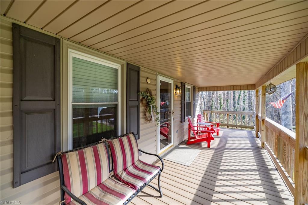 152 Holiday Lane, Mount Airy, North Carolina image 34
