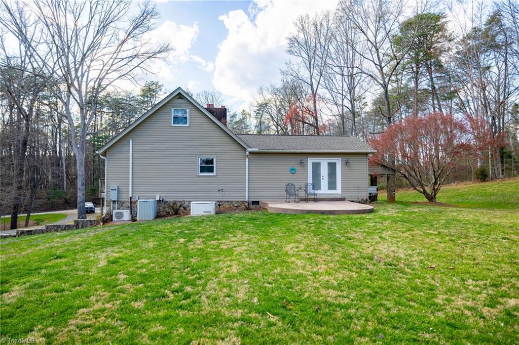 152 Holiday Lane, Mount Airy, North Carolina image 38