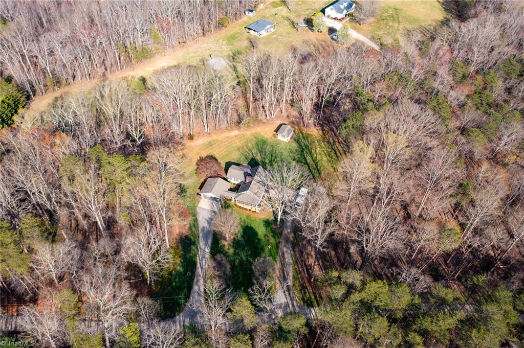 152 Holiday Lane, Mount Airy, North Carolina image 42