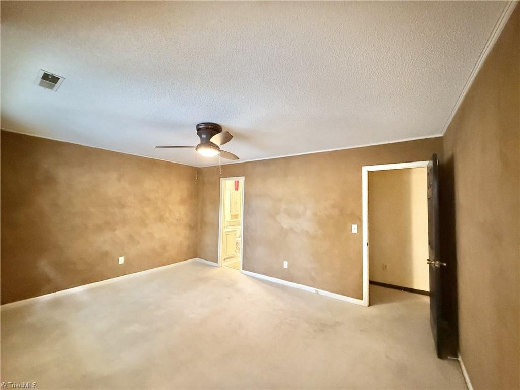 Winston-Salem, North Carolina 27127, United States, 2 Bedrooms Bedrooms, ,3 BathroomsBathrooms,Residential,Active,197101