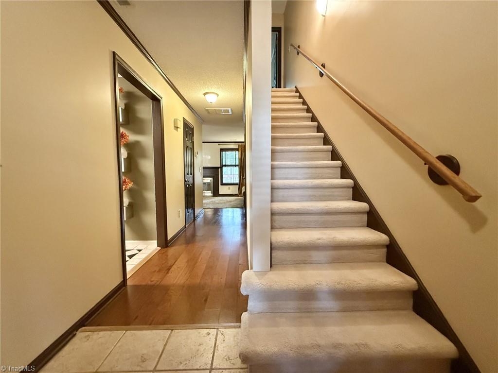 Winston-Salem, North Carolina 27127, United States, 2 Bedrooms Bedrooms, ,3 BathroomsBathrooms,Residential,Active,197101