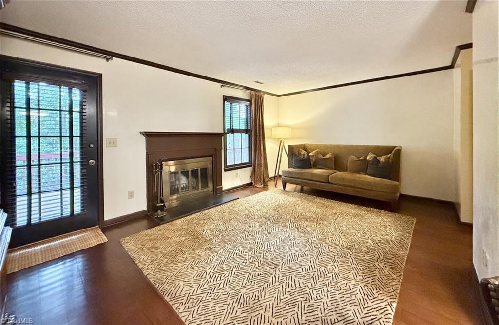 Winston-Salem, North Carolina 27127, United States, 2 Bedrooms Bedrooms, ,3 BathroomsBathrooms,Residential,Active,197101