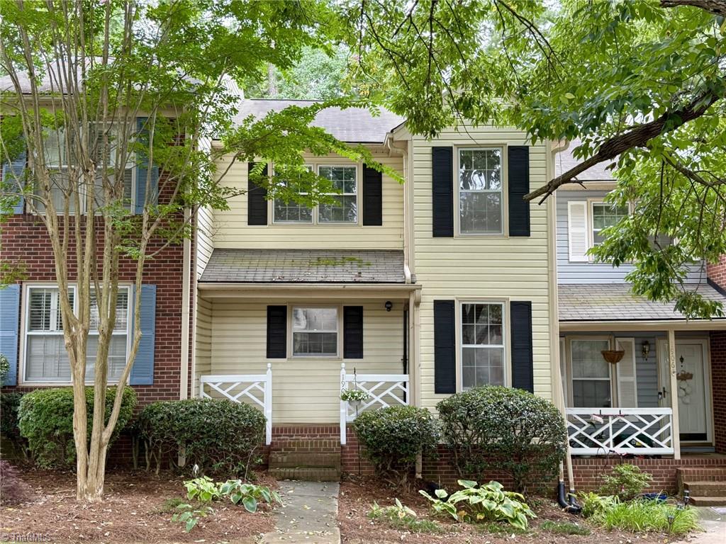 Winston-Salem, North Carolina 27127, United States, 2 Bedrooms Bedrooms, ,3 BathroomsBathrooms,Residential,Active,197101