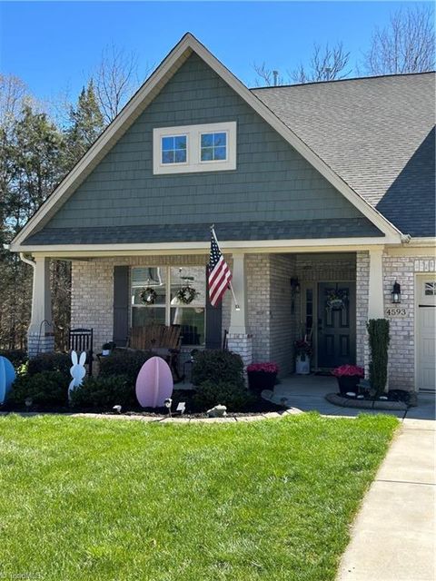 Photo of 4593 Olivine Lane, Pfafftown, NC 27040 (MLS # 1214048)