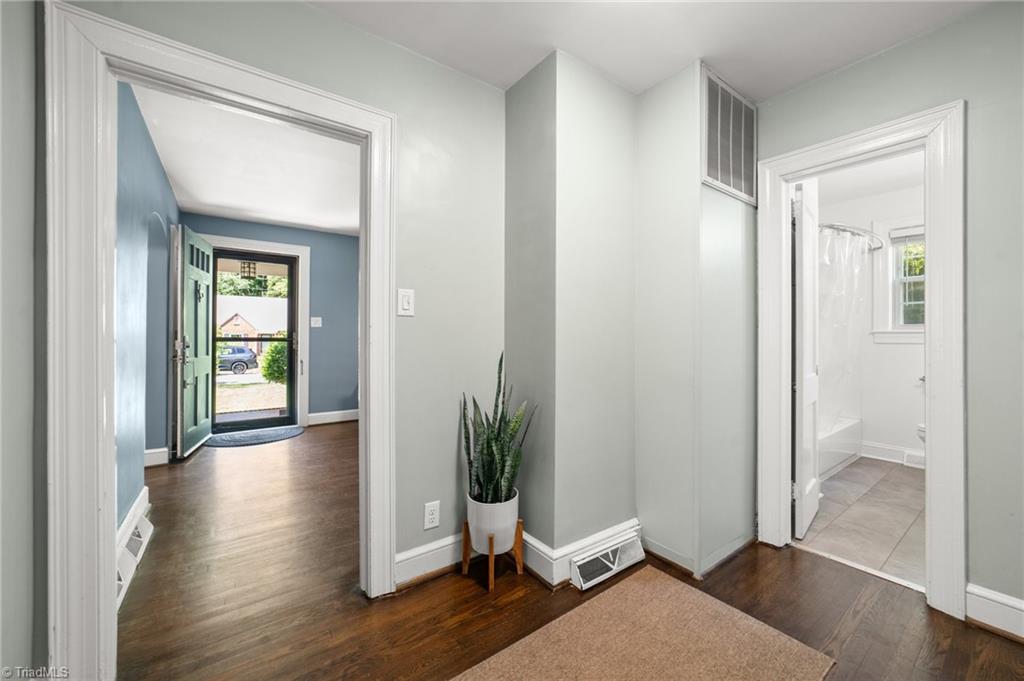 2507 Sherwood Street, Greensboro, North Carolina image 20