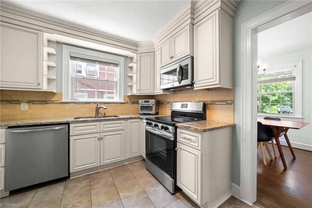 2507 Sherwood Street, Greensboro, North Carolina image 19