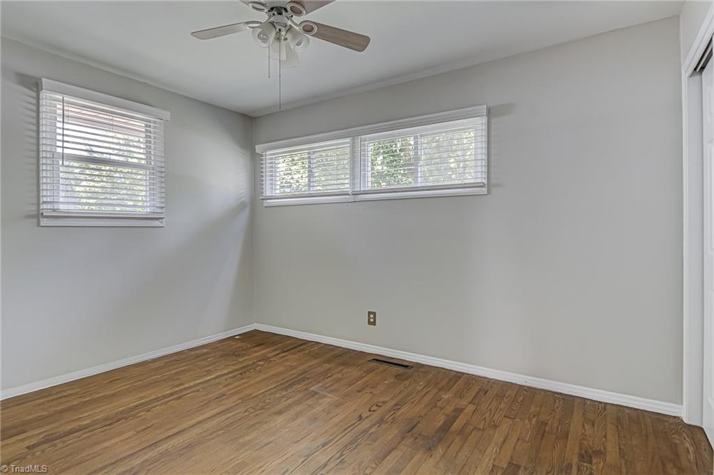 Photo 15 of 20 of 2603 Overbrook Drive house