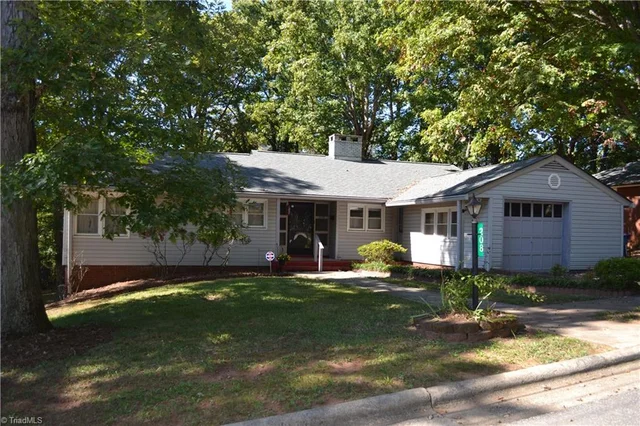 208 Hillcrest Drive, Madison, NC, 27025